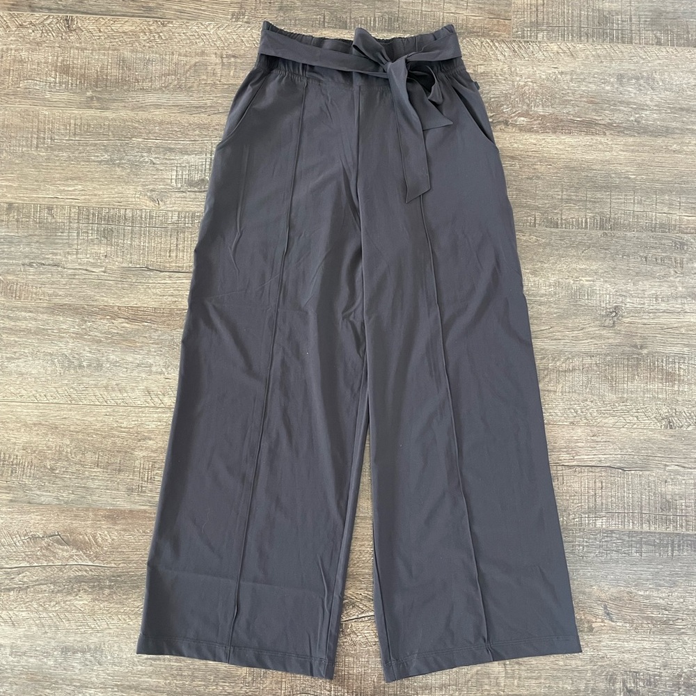 Lululemon Wideleg Workpant
